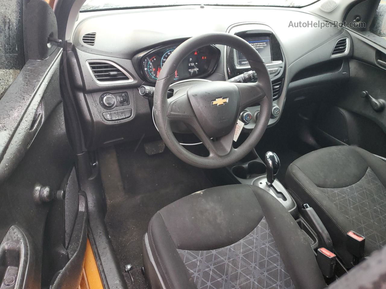 2019 Chevrolet Spark Ls Оранжевый vin: KL8CB6SAXKC714602