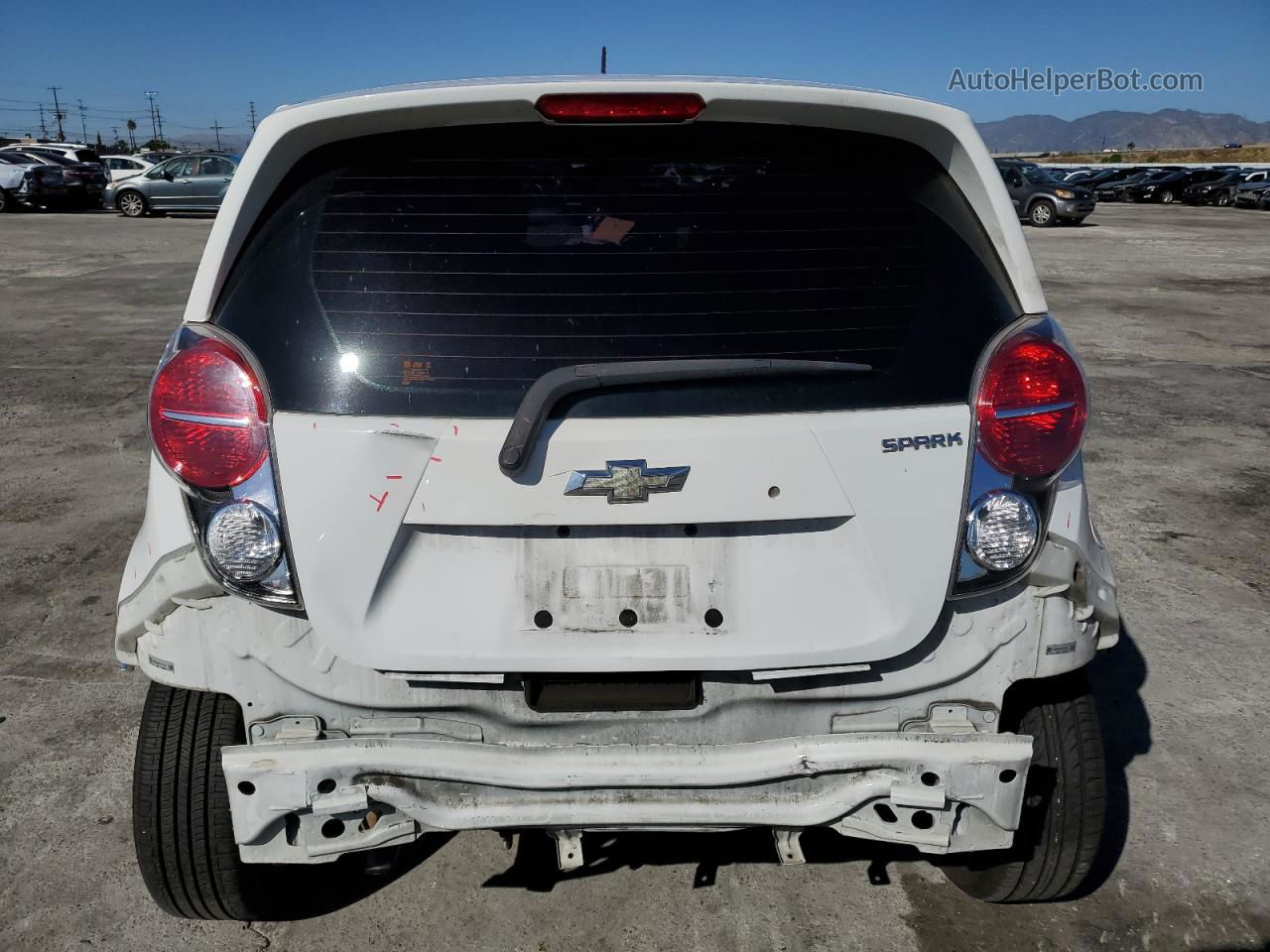 2015 Chevrolet Spark 1lt White vin: KL8CD6S90FC718423