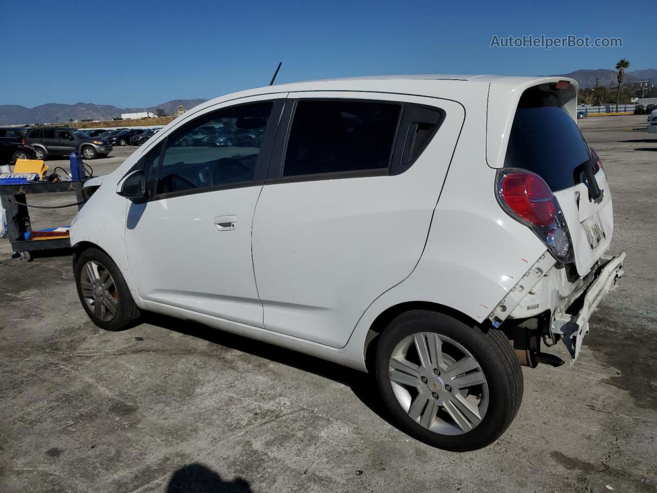 2015 Chevrolet Spark 1lt White vin: KL8CD6S90FC718423