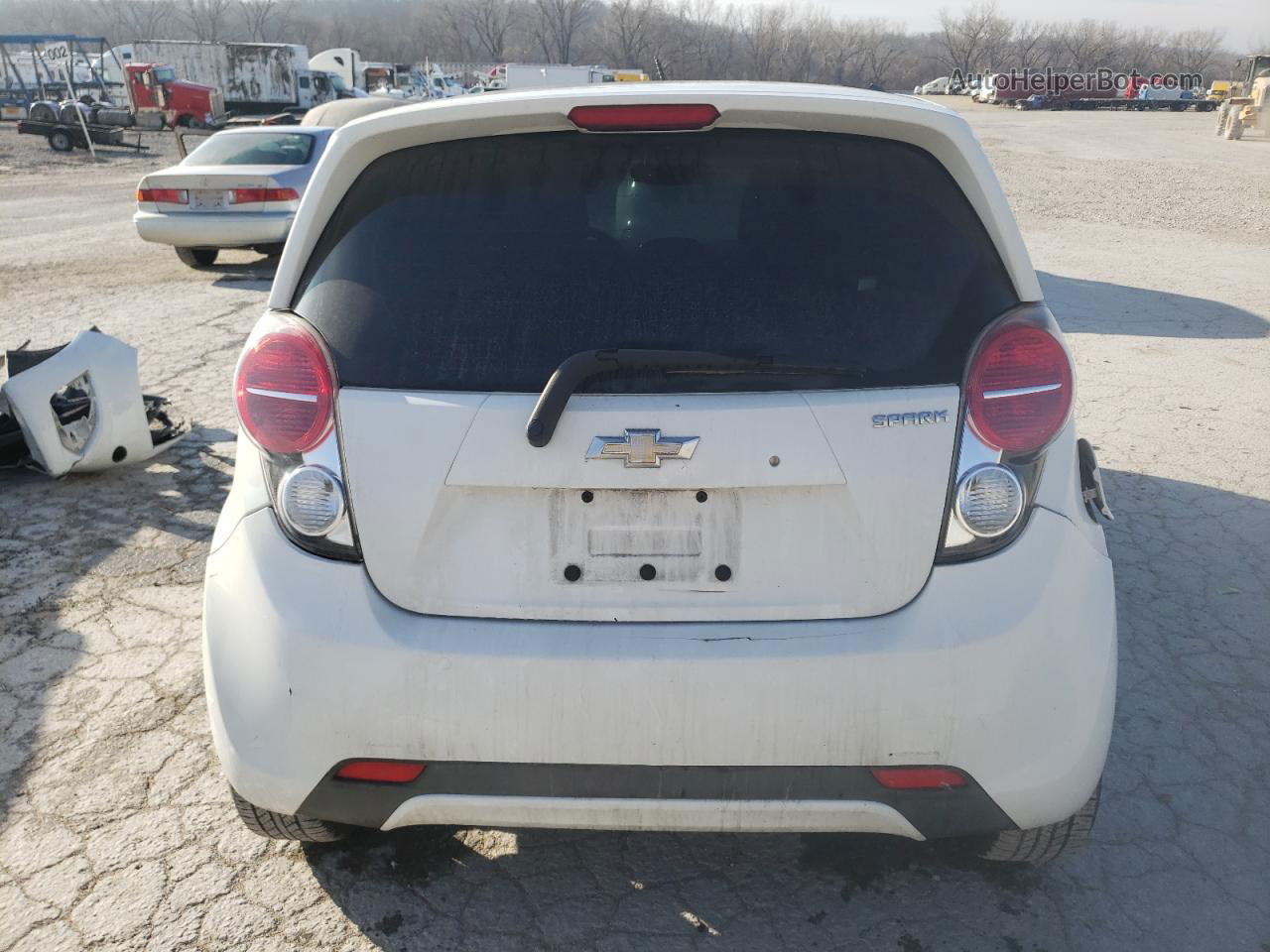 2015 Chevrolet Spark 1lt White vin: KL8CD6S90FC742396