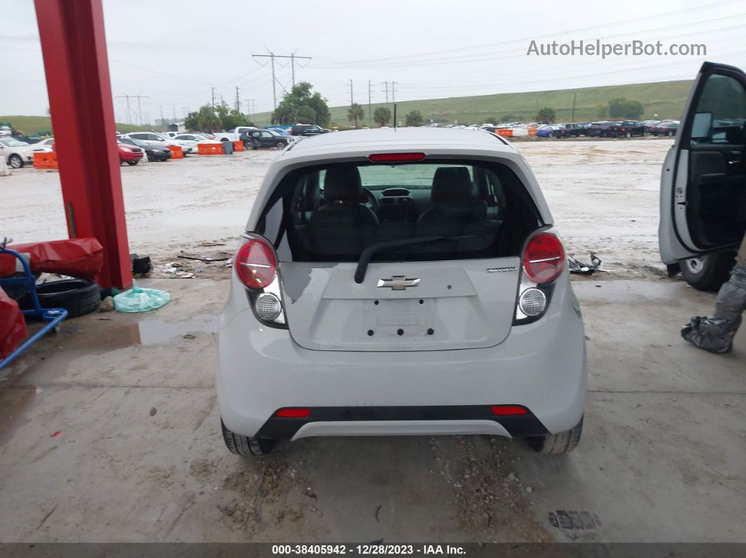 2015 Chevrolet Spark 1lt Cvt Белый vin: KL8CD6S93FC789650