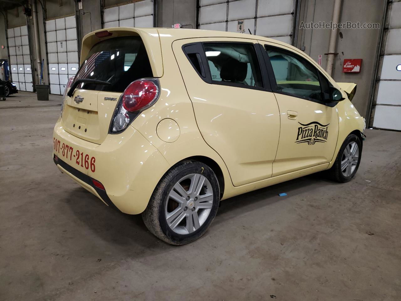 2013 Chevrolet Spark 1lt Yellow vin: KL8CD6S94DC608911