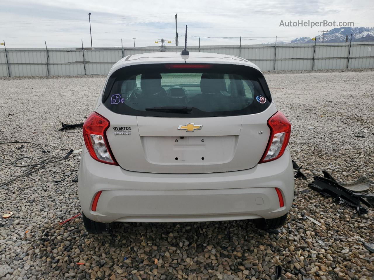 2019 Chevrolet Spark 1lt Silver vin: KL8CD6SA4KC816147