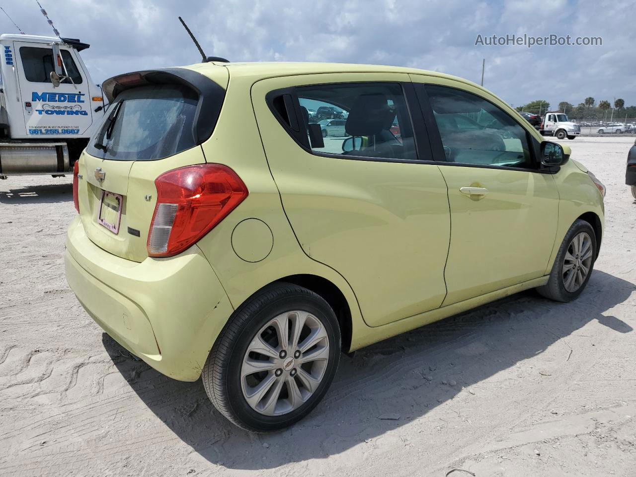 2017 Chevrolet Spark 1lt Yellow vin: KL8CD6SA6HC720545