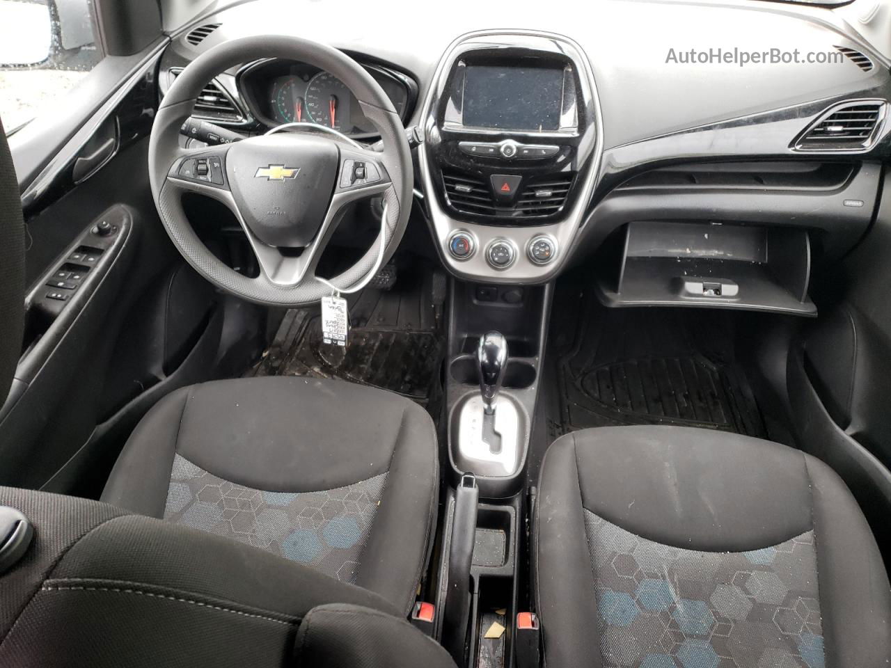 2017 Chevrolet Spark 1lt Серебряный vin: KL8CD6SA8HC739906