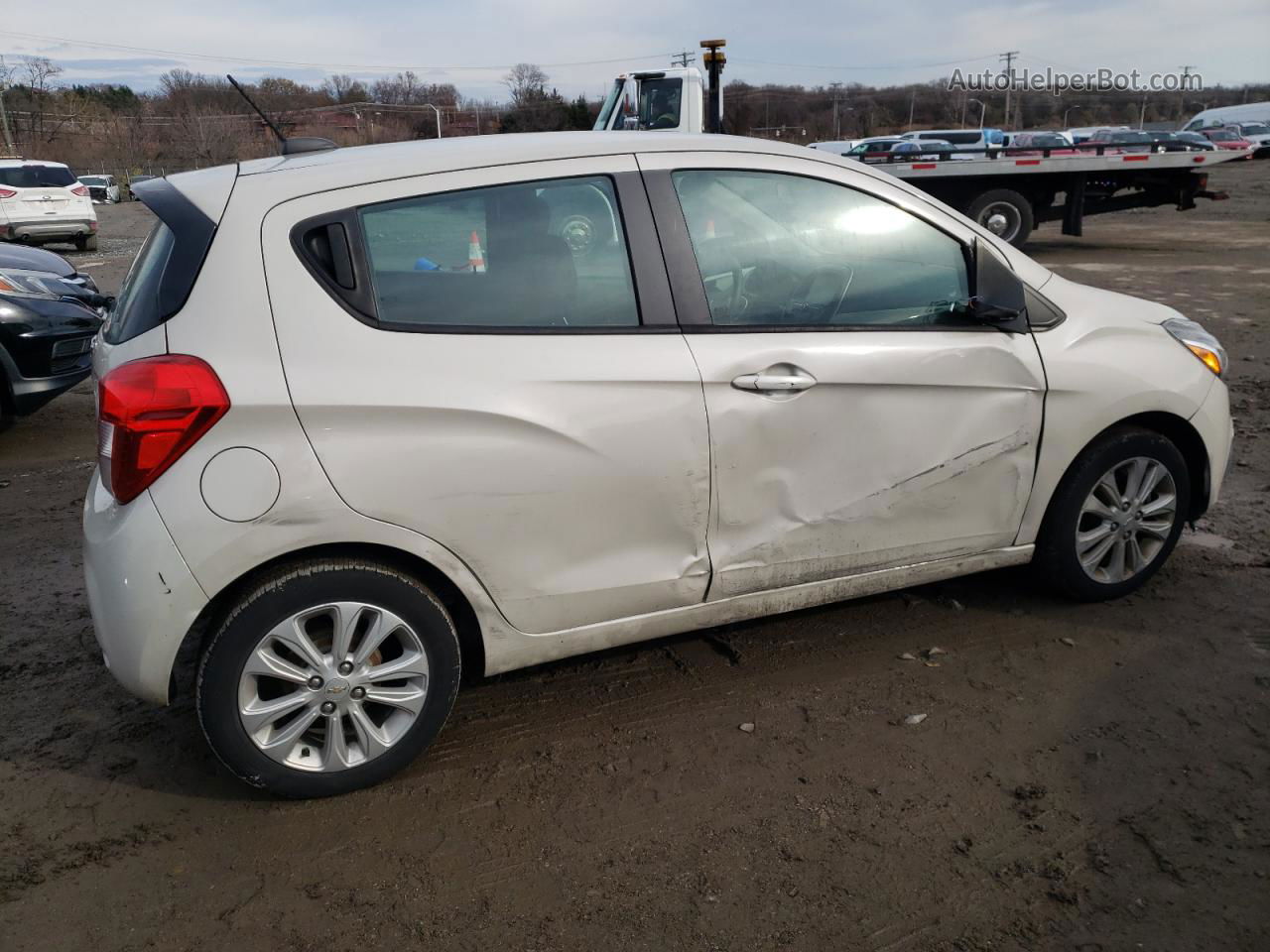 2017 Chevrolet Spark 1lt Cream vin: KL8CD6SAXHC742581