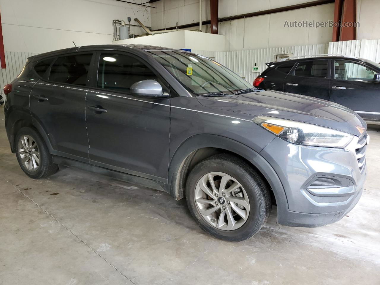 2018 Hyundai Tucson Se Gray vin: KM8J23A40JU735522