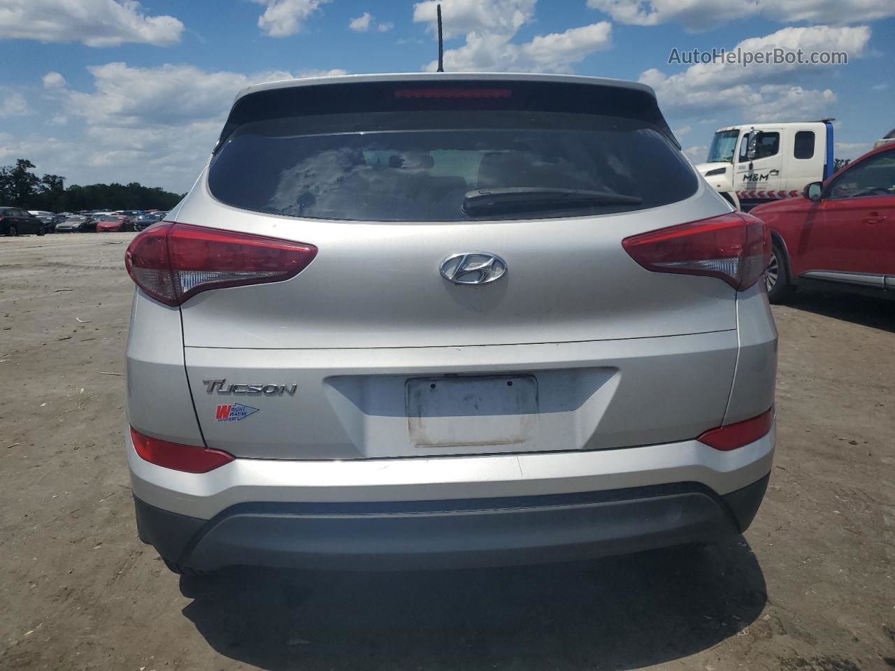 2017 Hyundai Tucson Se Серебряный vin: KM8J23A41HU580005