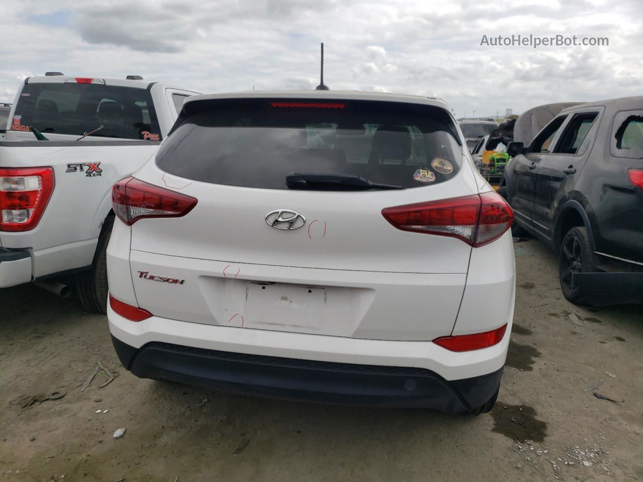 2016 Hyundai Tucson Se Белый vin: KM8J23A43GU161670