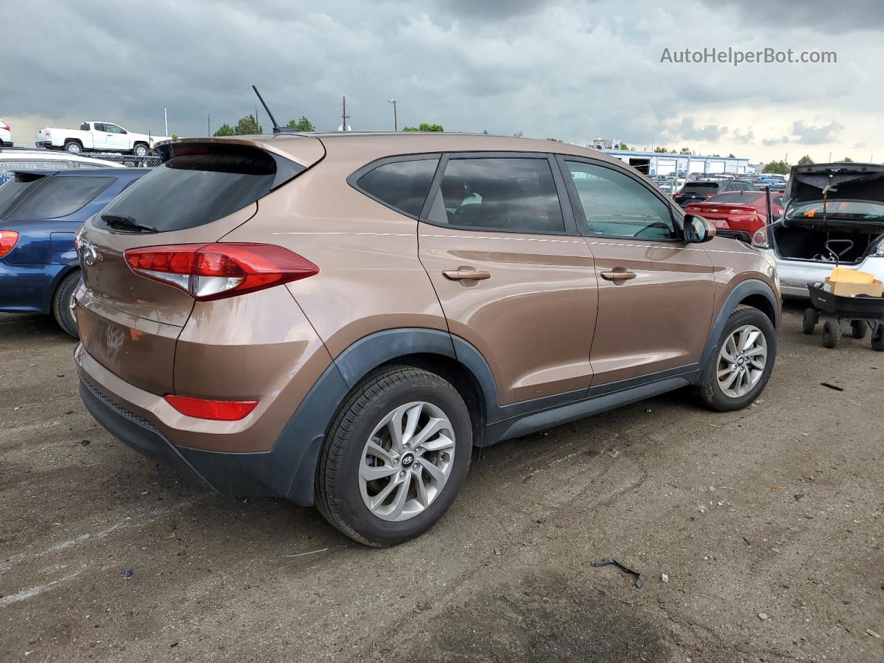 2017 Hyundai Tucson Se Brown vin: KM8J23A45HU449496