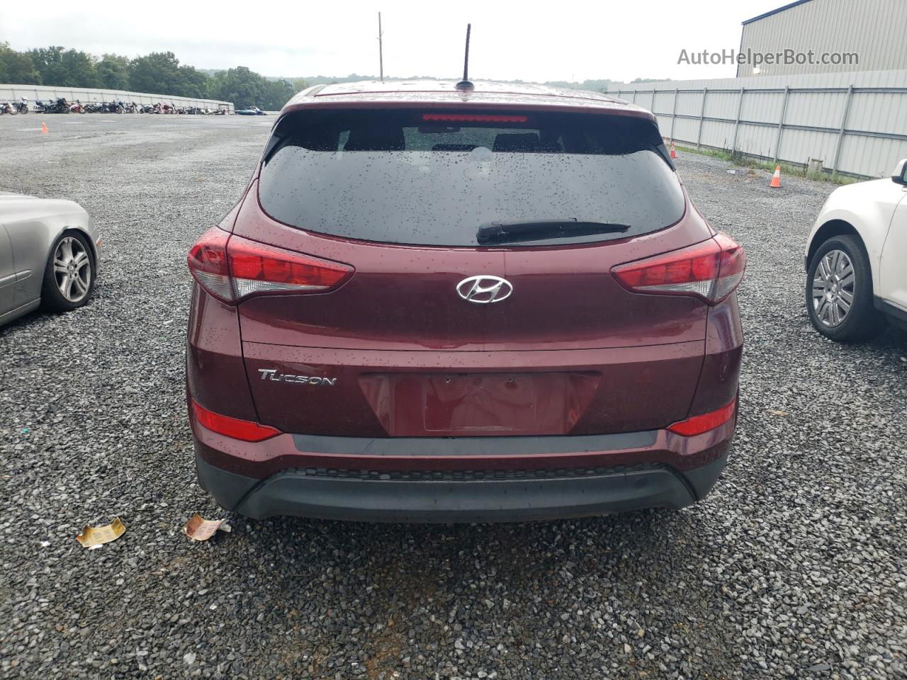 2017 Hyundai Tucson Se Red vin: KM8J23A45HU462345