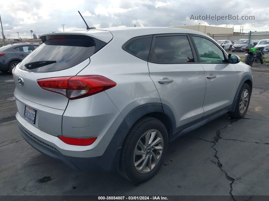 2017 Hyundai Tucson Se Серебряный vin: KM8J23A46HU541264