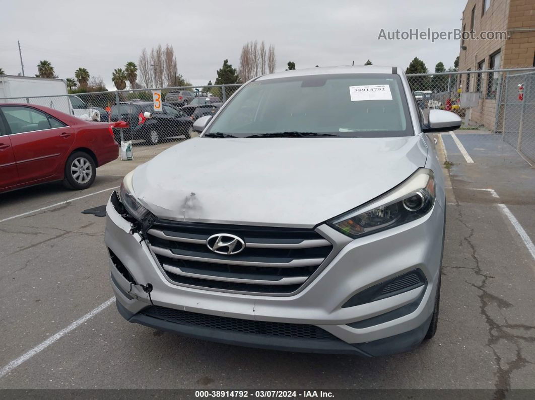 2017 Hyundai Tucson Se Серебряный vin: KM8J23A48HU394655