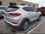 2017 Hyundai Tucson Se Серебряный vin: KM8J23A48HU394655