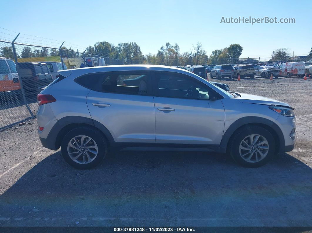 2017 Hyundai Tucson Se Silver vin: KM8J23A49HU556020