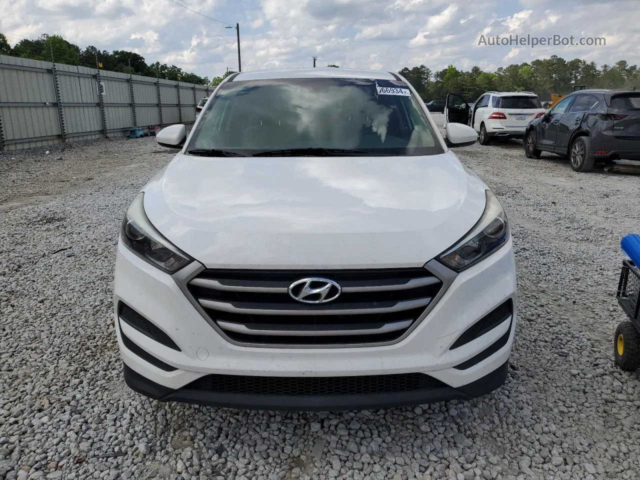 2017 Hyundai Tucson Se White vin: KM8J23A4XHU261153