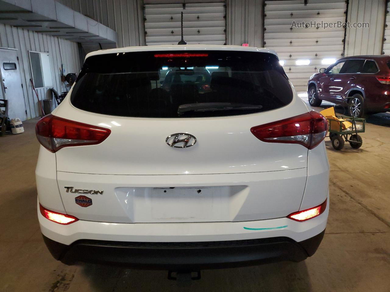 2017 Hyundai Tucson Se White vin: KM8J23A4XHU320623