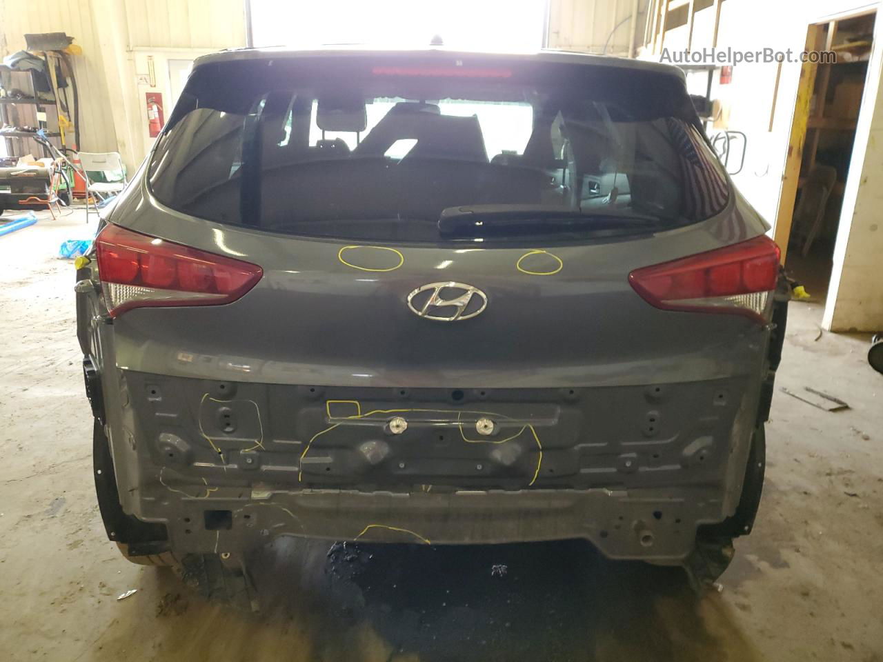 2018 Hyundai Tucson Se Gray vin: KM8J2CA48JU667471