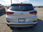 2018 Hyundai Tucson Value Серебряный vin: KM8J33A20JU715010