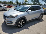 2016 Hyundai Tucson Limited Серебряный vin: KM8J33A21GU154017