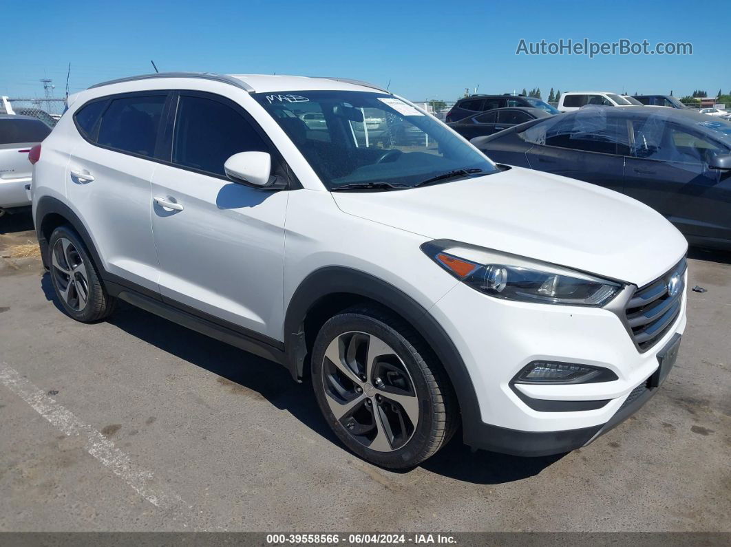 2016 Hyundai Tucson Sport White vin: KM8J33A22GU033187