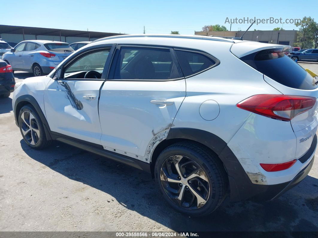 2016 Hyundai Tucson Sport White vin: KM8J33A22GU033187