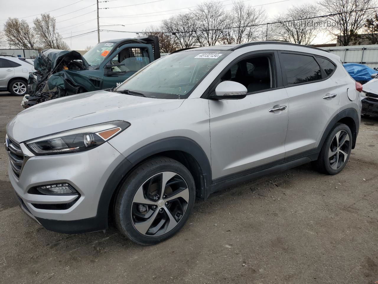 2016 Hyundai Tucson Limited Silver vin: KM8J33A22GU133144