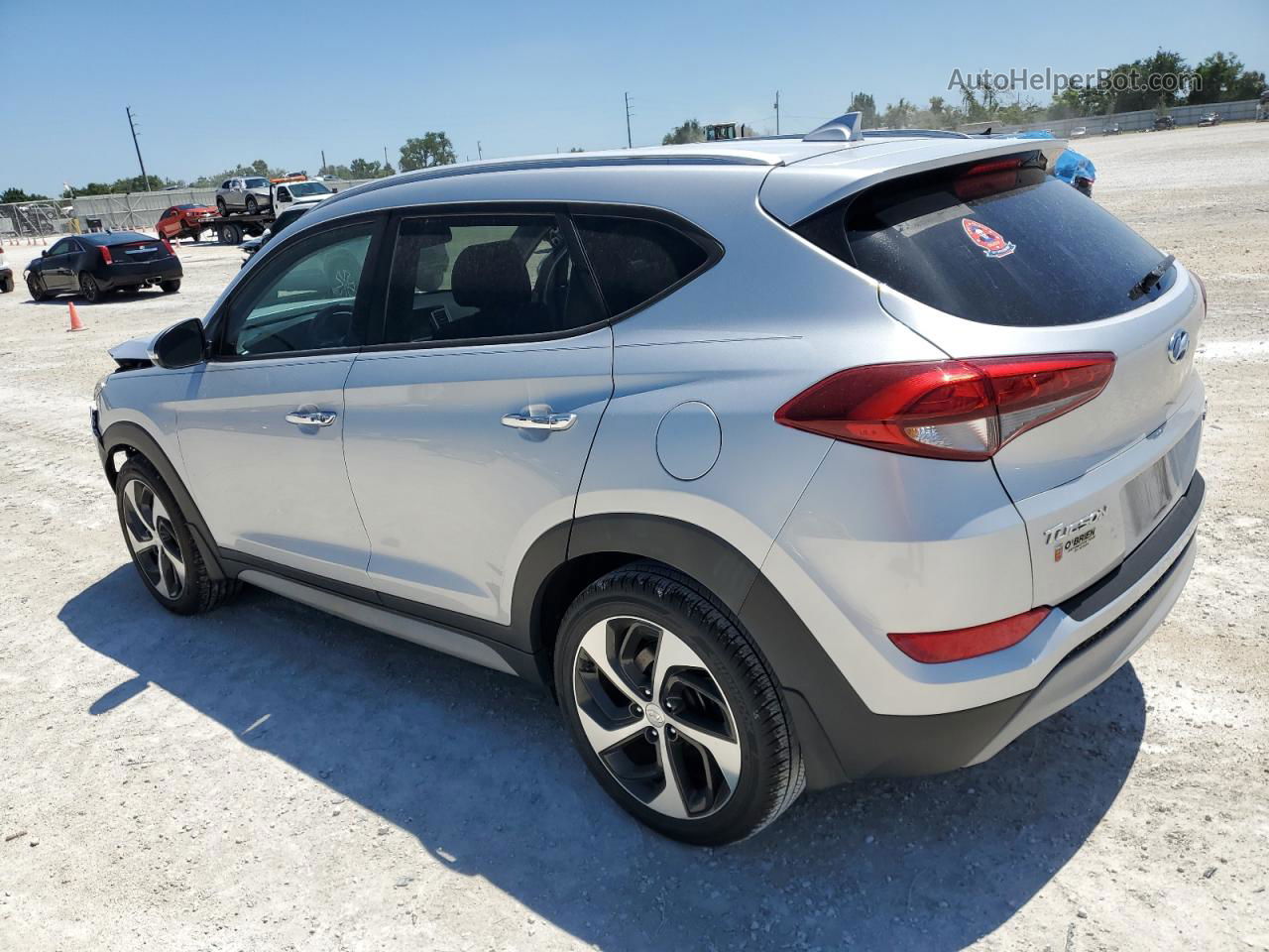 2017 Hyundai Tucson Limited Silver vin: KM8J33A22HU371657