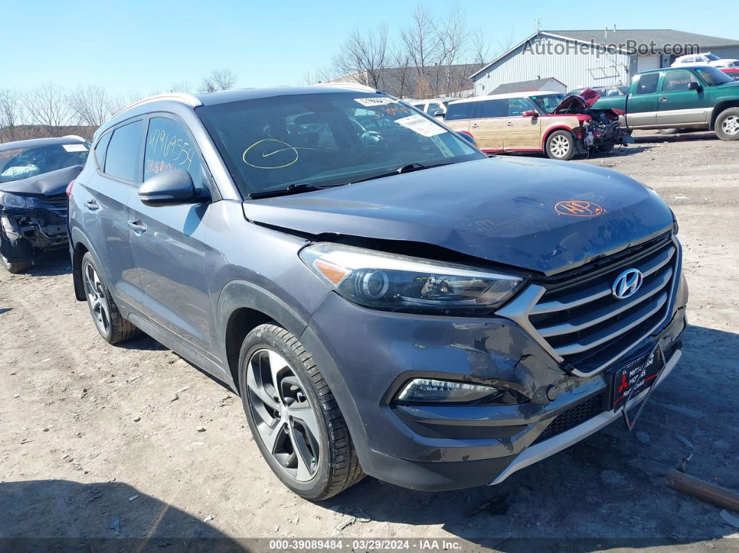 2017 Hyundai Tucson Sport Серый vin: KM8J33A22HU386286