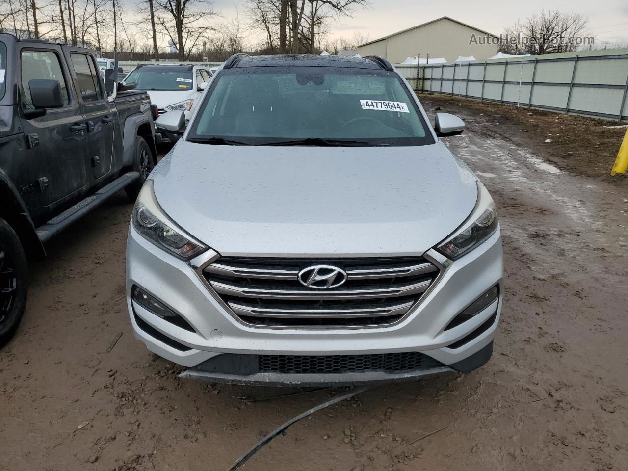 2017 Hyundai Tucson Limited Silver vin: KM8J33A26HU337415