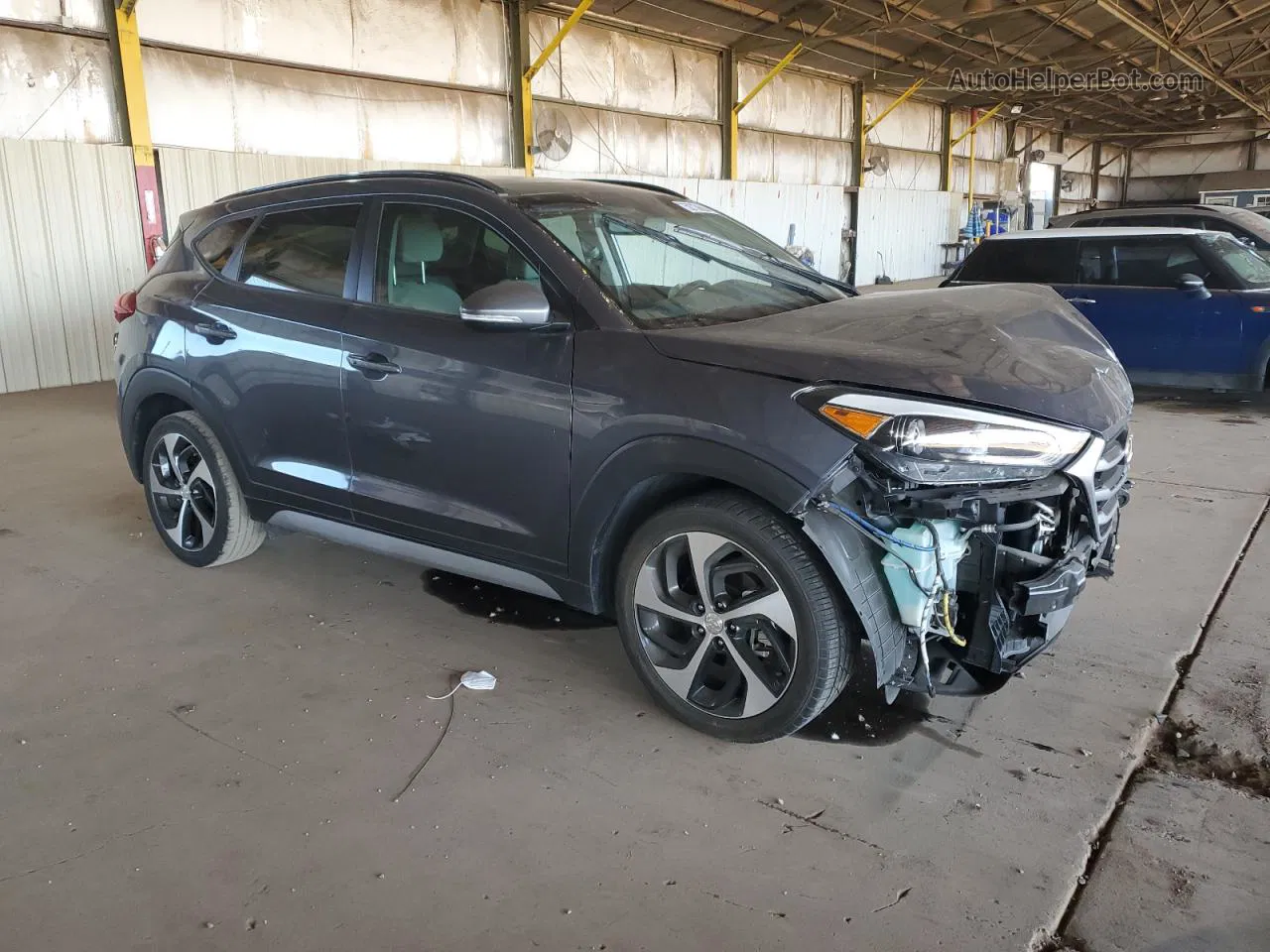 2018 Hyundai Tucson Value Серый vin: KM8J33A26JU767435