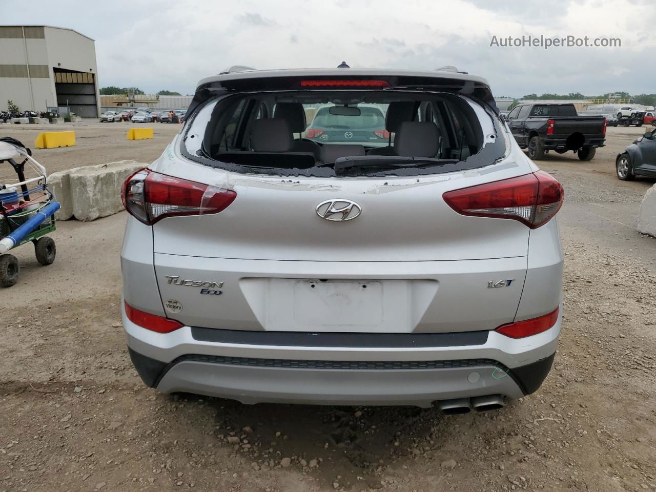 2017 Hyundai Tucson Limited Серебряный vin: KM8J33A28HU371470