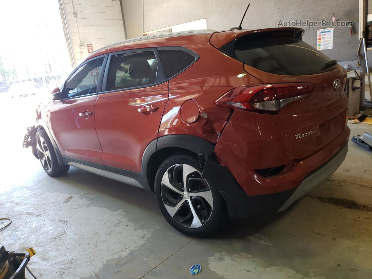 2017 Hyundai Tucson Limited Оранжевый vin: KM8J33A28HU472931