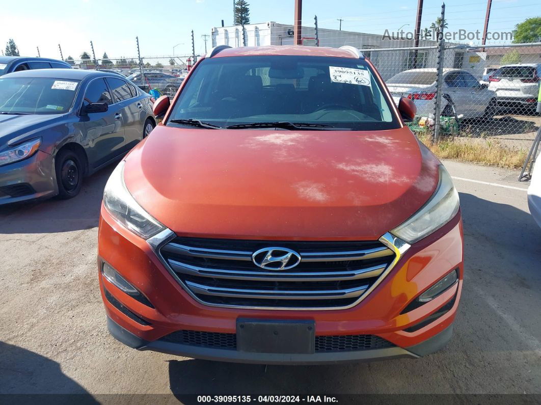 2016 Hyundai Tucson Limited Оранжевый vin: KM8J33A2XGU034183