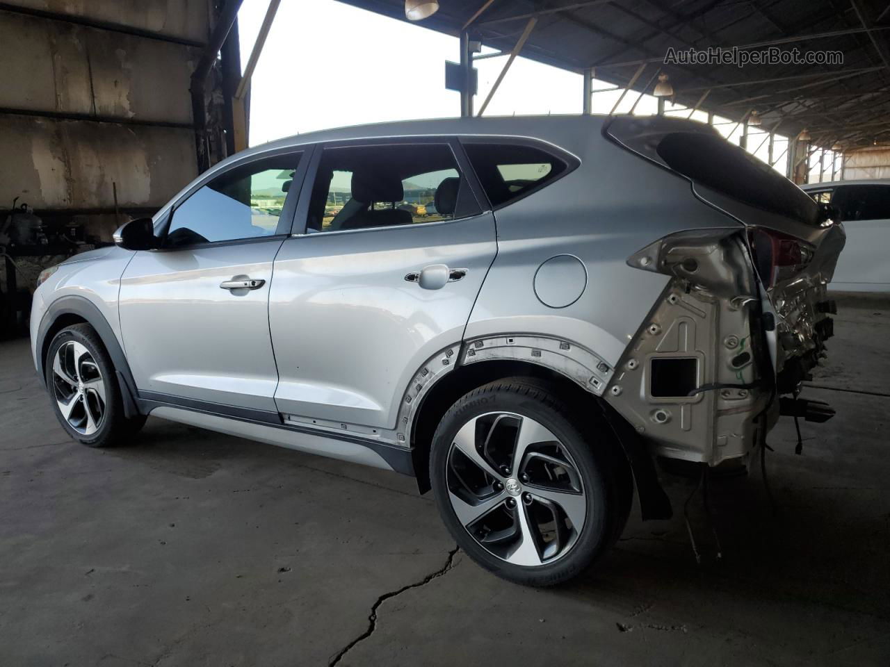 2017 Hyundai Tucson Limited Серебряный vin: KM8J33A2XHU390473