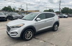 2016 Hyundai Tucson Limited Серебряный vin: KM8J33A40GU069557