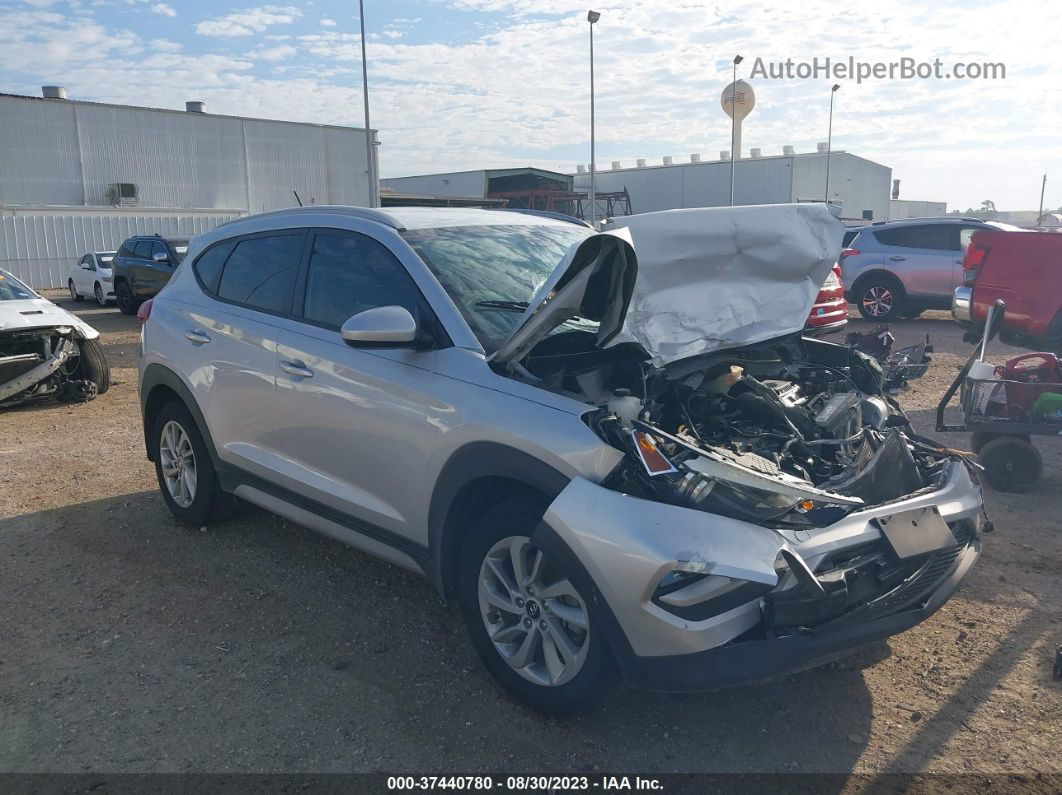 2017 Hyundai Tucson Se Silver vin: KM8J33A40HU381265