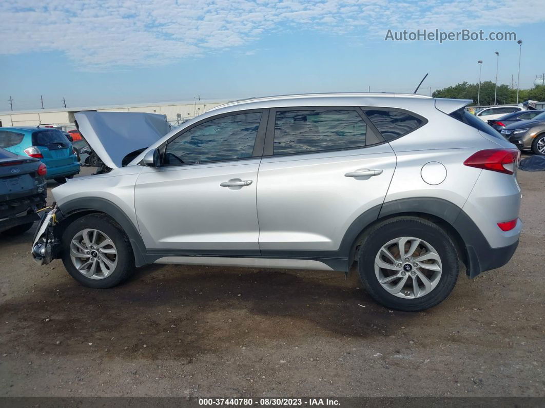 2017 Hyundai Tucson Se Silver vin: KM8J33A40HU381265