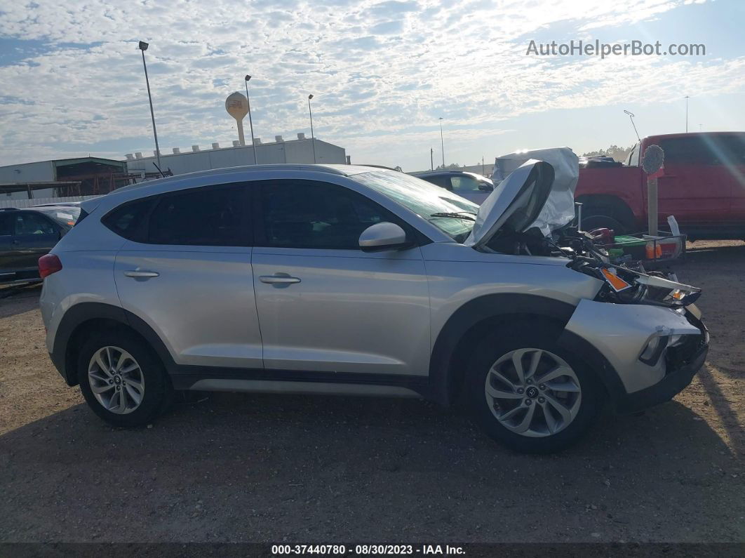 2017 Hyundai Tucson Se Silver vin: KM8J33A40HU381265