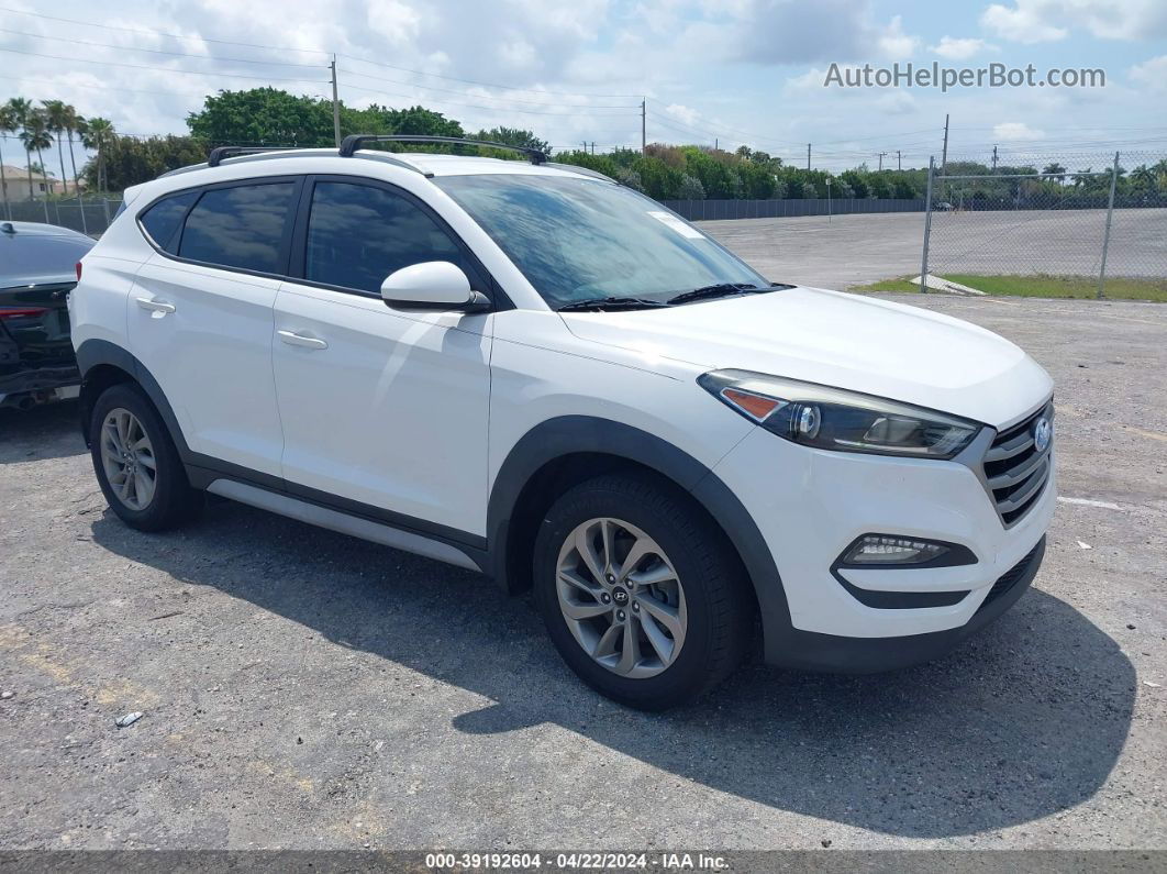 2017 Hyundai Tucson Se White vin: KM8J33A40HU554783