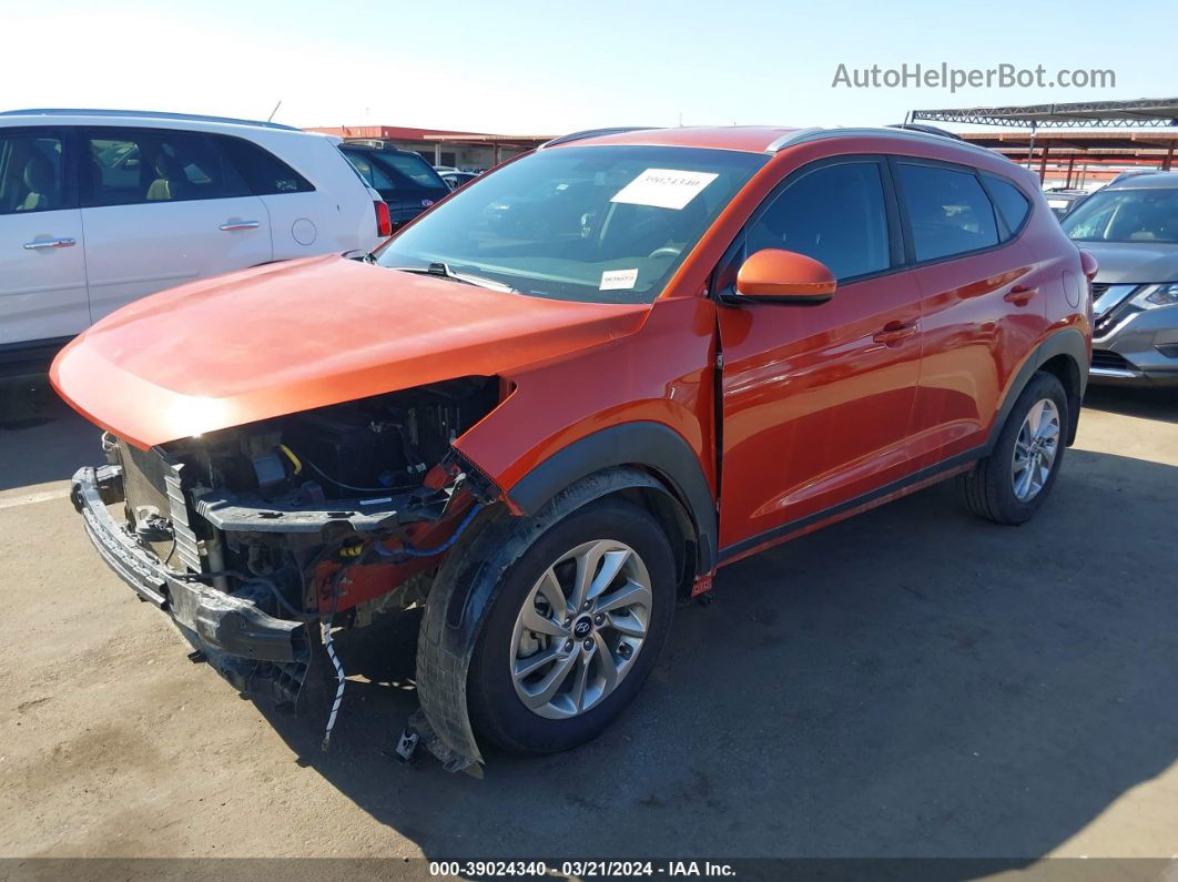 2017 Hyundai Tucson Se Оранжевый vin: KM8J33A42HU487247