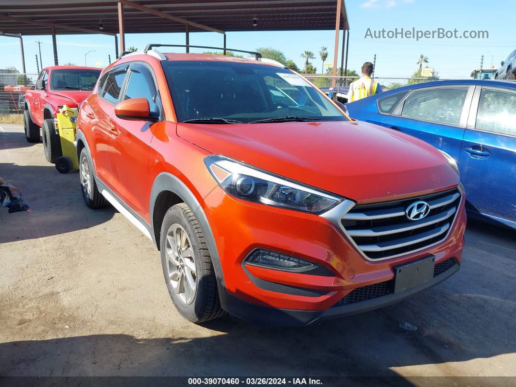 2017 Hyundai Tucson Se Orange vin: KM8J33A44HU425803