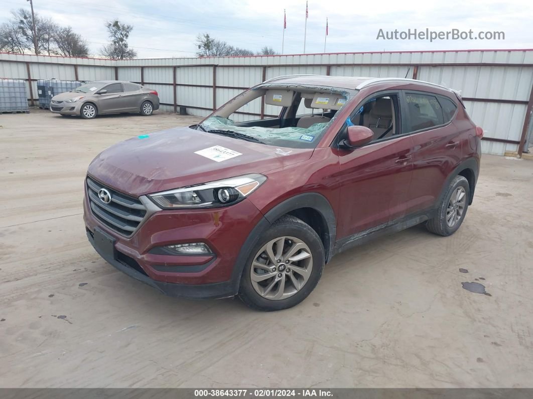 2016 Hyundai Tucson Se Темно-бордовый vin: KM8J33A45GU108837