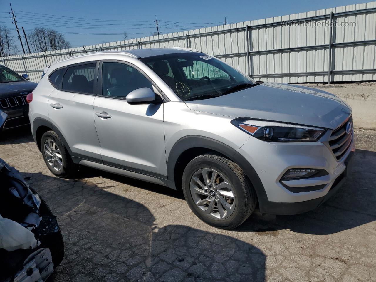 2017 Hyundai Tucson Limited Серебряный vin: KM8J33A45HU286071