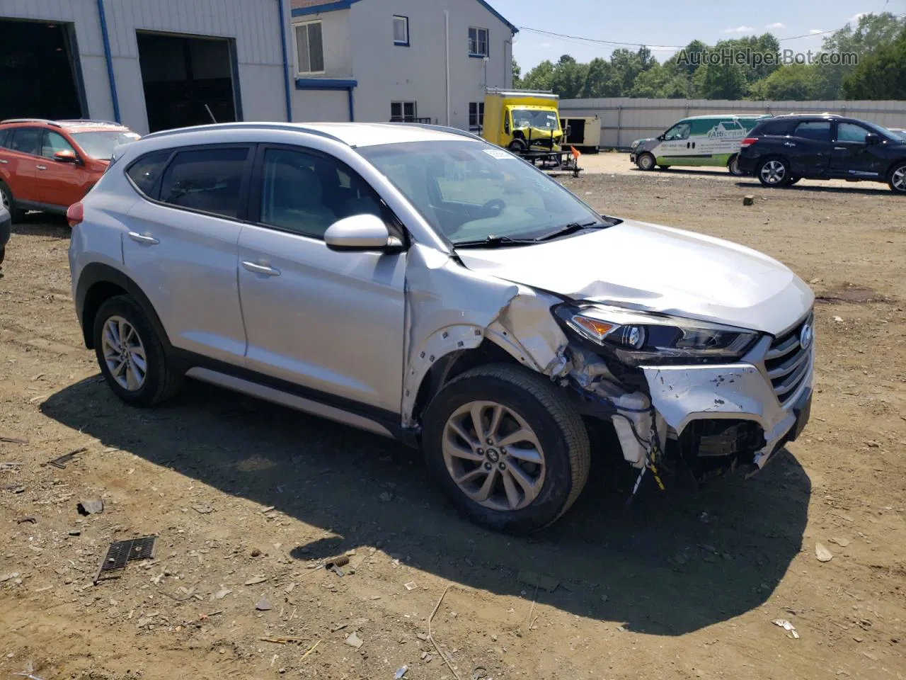 2017 Hyundai Tucson Limited Серебряный vin: KM8J33A45HU336399