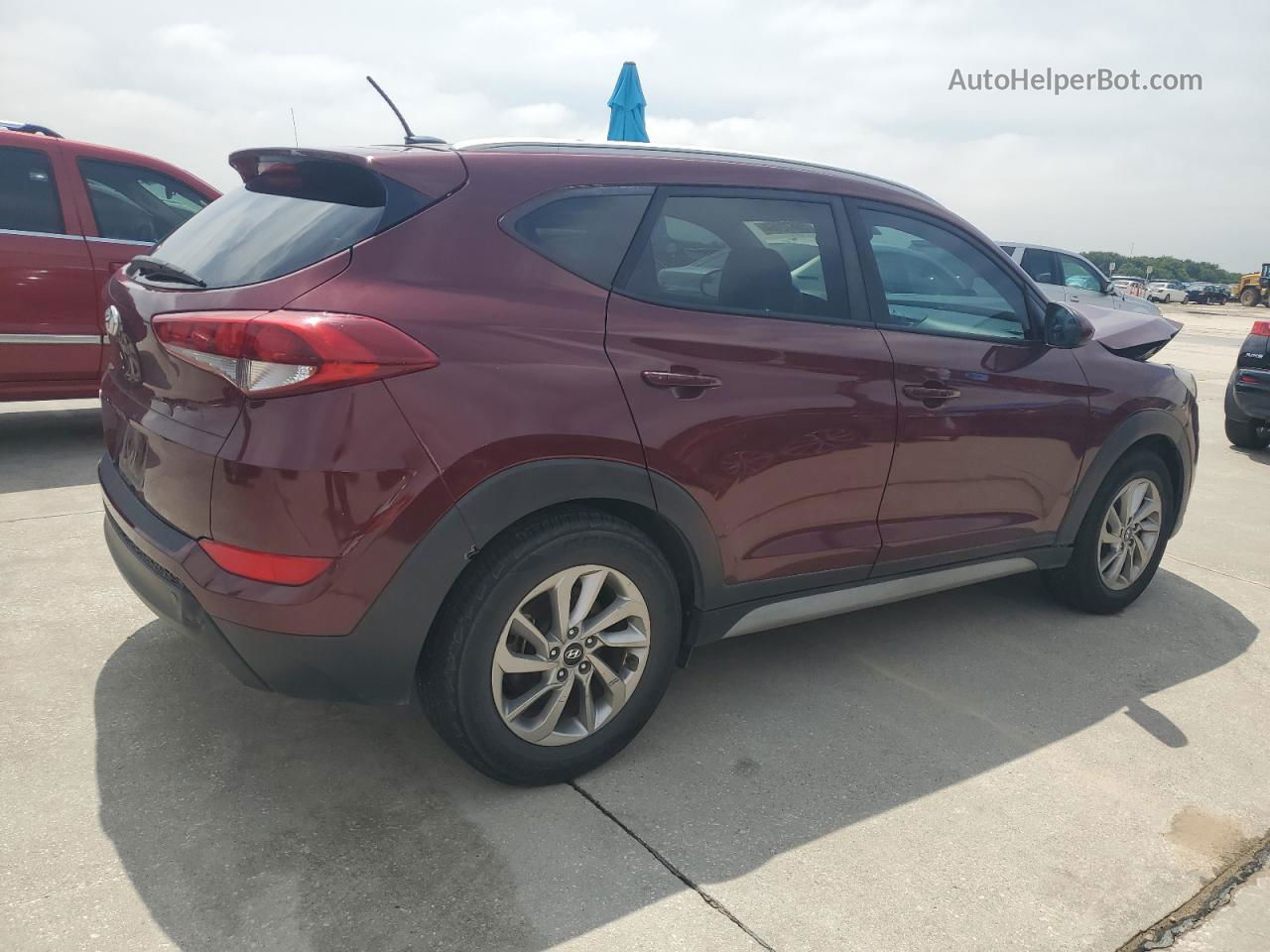 2017 Hyundai Tucson Limited Burgundy vin: KM8J33A45HU487517