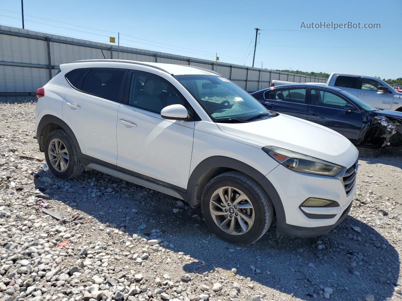 2017 Hyundai Tucson Limited White vin: KM8J33A46HU352806