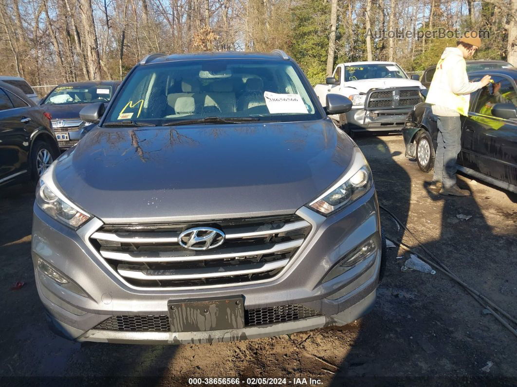 2017 Hyundai Tucson Se Gray vin: KM8J33A46HU507855