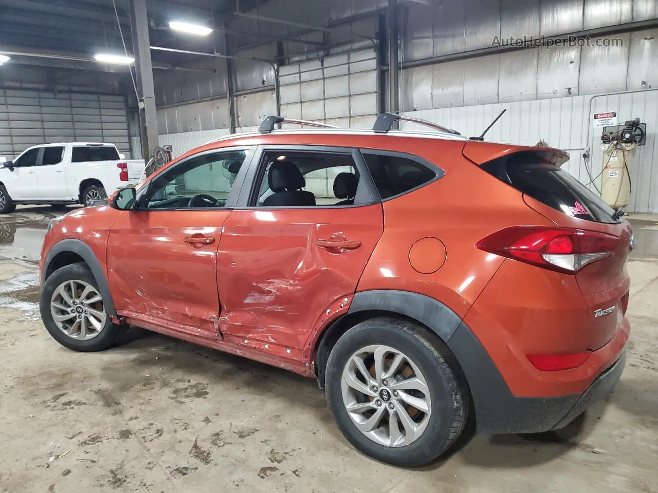 2016 Hyundai Tucson Limited Orange vin: KM8J33A47GU063528