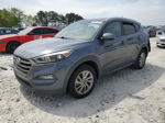 2016 Hyundai Tucson Limited Серебряный vin: KM8J33A47GU117510